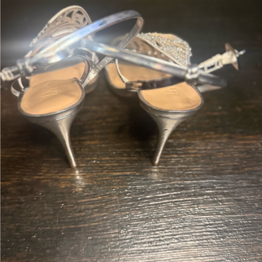 International Concepts Silver Strappy Heels size 8.5 fairycore upscale wedding - Picture 3 of 4